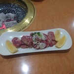 Sumibiyakiniku Ushi Waka - 生信玄餅タンキン