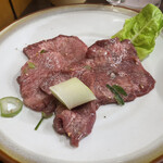 スタミナ苑 - 上タン