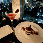 XEX ATAGO GREEN HILLS / Salvatore Cuomo Bros. - 