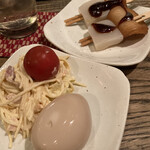 串焼家　まる房ず - スパサラ、味付け卵、おでん