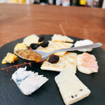 朝めし酒場 ナニコレ食堂 - 