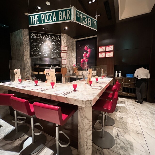 by God father : ザ ピッツァバー ON 38TH （THE PIZZA BAR ON 38TH） - 三越前/ピザ [食べログ]