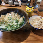 葉隠うどん - ごぼう480円＋かしわごはん200円