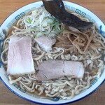 Kenchan Ramen - ラーメン 普通(850円也) 独創性豊なケンちゃん‥