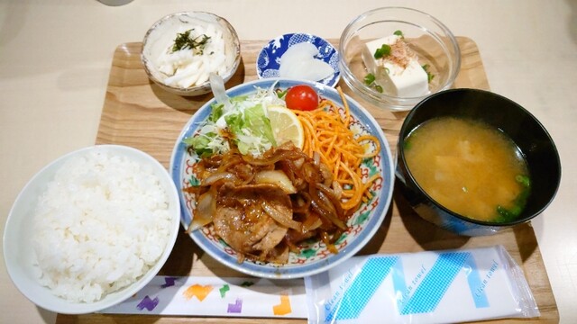 まちなか食堂はらくっち &ndash; 福島のアットホームな食堂でランチ・ディナーを楽しもう