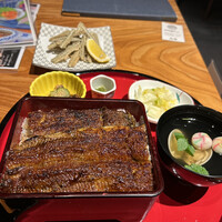 炭焼うな富士 名駅店 - 