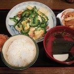 Nishimura Ya - ごーやちゃんぷる定食