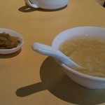 Kim Pou Rai - スープ