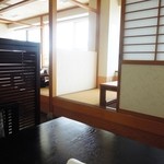 魚繁 - 店内の雰囲気