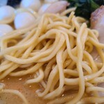 町田商店 鹿沼店  - チャーシューメン(うずら増し+ほうれん草増し)