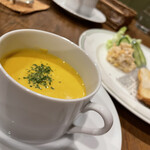 DIG IT - 大のお気に入りの豆乳のかぼちゃスープ　木曜日限定！
