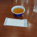 Shokujidokoro Tokiwa - お茶とお手拭き