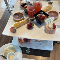 ポム・ダダン - 