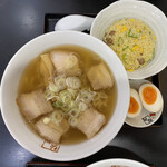 喜多方ラーメン 坂内 小法師 - 