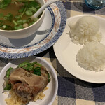 YO-HO's cafe Lanai - 