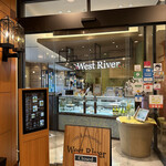 Cafe & restaurant WEST RIVER - 