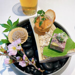 AZURE Steak&Cuisene - 