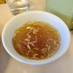 鎌倉赤坂飯店 - 酸味のスープはご飯ものに合います。