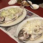 異味香 - 油が飛び散りますので新聞紙。