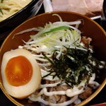 俺の中華たなか家 - 「まかない飯」をアップでパチリ♯ このお顔で１３０円はとてもお得✨