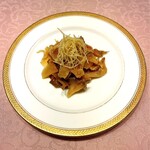 北京料理桂蘭 - シャキッとしたザーサイは美味です(o^^o)