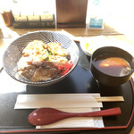 親子丼 ごっつ食べなはれ - 