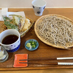 菜乃杏 - 野菜天ぷら鶏天付　蕎麦大盛り