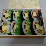 Sushi Tempura Gosakutei - ●夕食。中瓶ﾋﾞｰﾙ715+刺し(鮑ｱﾜﾋﾞ1738X2)+ﾊﾏﾁｶﾏ塩焼858+紅生姜天ぷら528+梅しそ細巻440+土産上巻1738=7,720円