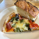 ジリーニ・リザイア - 自家製フォカッチャ、本日のピッツァ