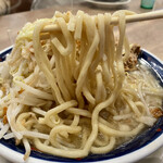 凌駕 IDEA - ニボジロー(塩)930円麺大盛、野菜、タレ、アブラ増し(無料)