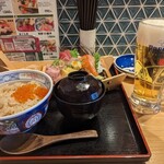 鮨・酒・肴 杉玉 - 舟盛り丼大盛り+ビール