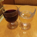 サイゼリヤ - 赤白グラスワイン