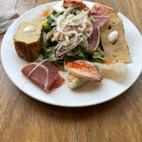 Bar Espanol LA BODEGA 大阪店 - 前菜(タパスの盛り合わせ)