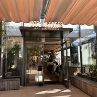 800°DEGREES ARTISAN PIZZERIA - 