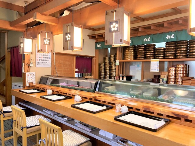 仁王寿司（におうずし） - 東塩釜（寿司）の写真