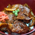 食事処 すぽっと - 豚丼 850円(税込)。
