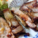 食事処 すぽっと - 豚ステーキ断面