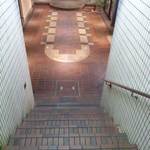 ラ ガジェガ デ ハポロコ - 階段を下に・・・降りちゃダメです（＾＾；