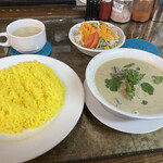 YOKOHAMA ASIAN DINING & BAR - 