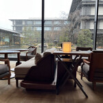 HOTEL THE MITSUI KYOTO a Luxury Collection Hotel & Spa - 中庭　演出かのように雪が降り出して感動