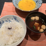 柿安 - ごはんとお味噌汁