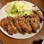 Fukutori - 名物の手羽先。これで４人前です。