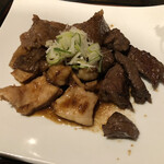 彩華 - 牛カルビ、ホルモン、ハラミ