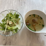 Ginza Rasa Mareshia - スープとサラダ