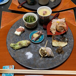 和食料理 和ごころ いなほ - 八品盛りのプレート