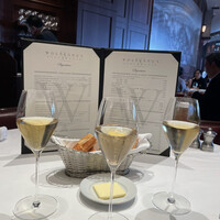 ウルフギャング・ステーキハウス シグニチャー - 