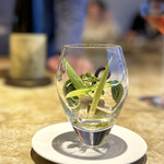 entre nous - なんて事なさそうな、この山菜や蛤が…