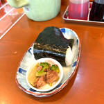 Kurodaya - 高菜おにぎり　美味しいです