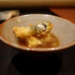 博多 鮨 よこ田 - 桜鯛と豆腐揚げ桜みぞれ餡