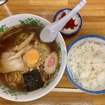 Minami Shiyokudou - 松本零士先生が愛する「ラーメン&ライス(生玉子入)」